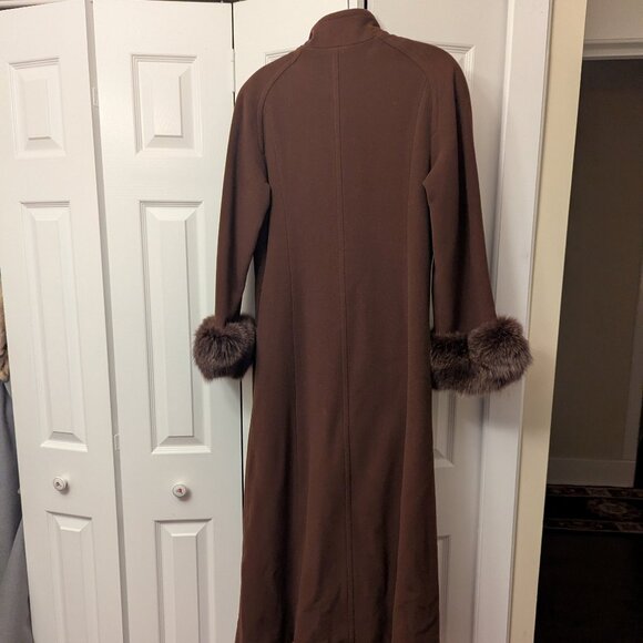Hannah Ladies Vintage 100% Pure Virgin Wool & Cashmere Coat. Fur Cuffs. Size 12 - Picture 2 of 6
